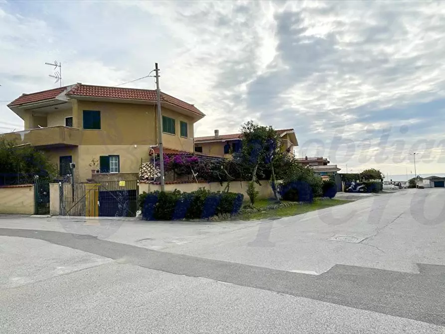 mansarda in vendita ad Ardea in zona Lido dei Pini