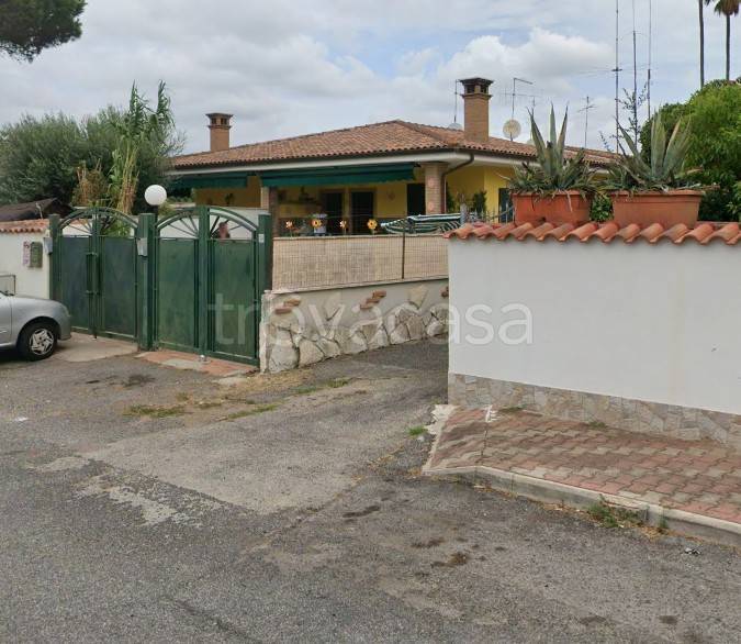 appartamento in vendita ad Ardea in zona Nuova California