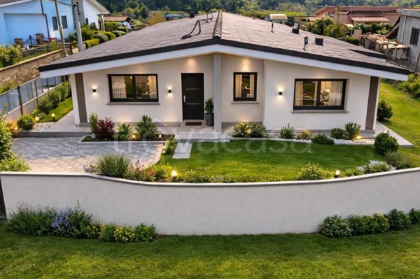 casa indipendente in vendita ad Ardea in zona Nuova Florida