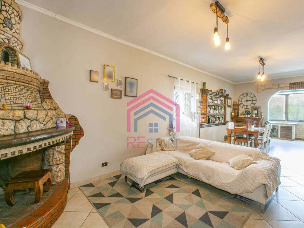 casa indipendente in vendita ad Ardea in zona Marina di Ardea