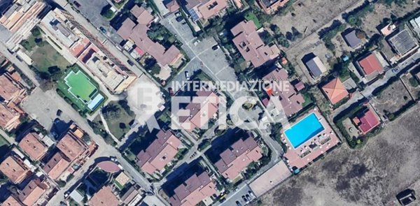 appartamento in vendita ad Ardea in zona Marina di Ardea