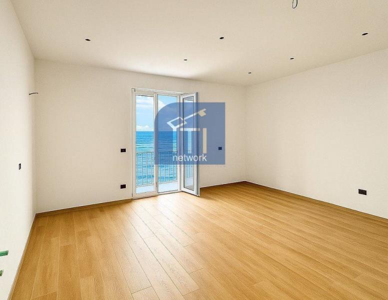 appartamento in vendita ad Ardea in zona Marina di Ardea