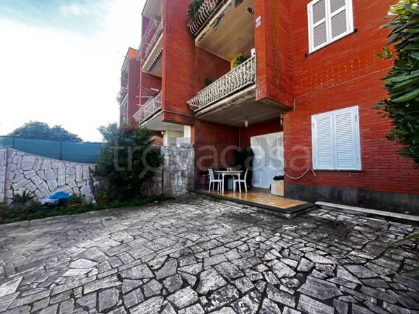 appartamento in vendita ad Ardea in zona Marina di Ardea