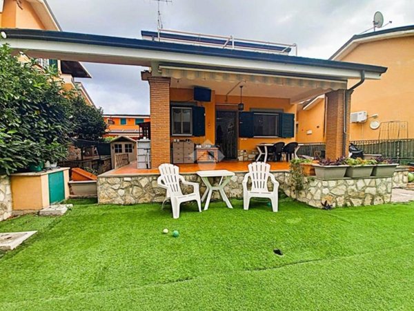 casa indipendente in vendita ad Ardea in zona Nuova Florida