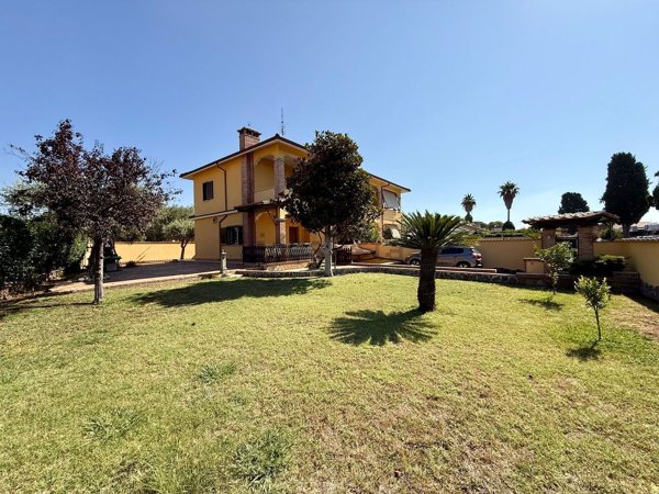 appartamento in vendita ad Ardea in zona Nuova Florida