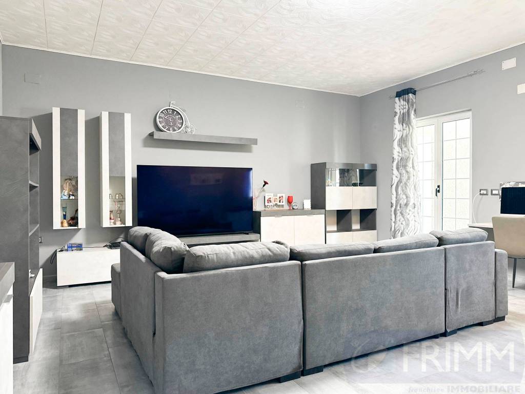 appartamento in vendita ad Ardea in zona Nuova Florida