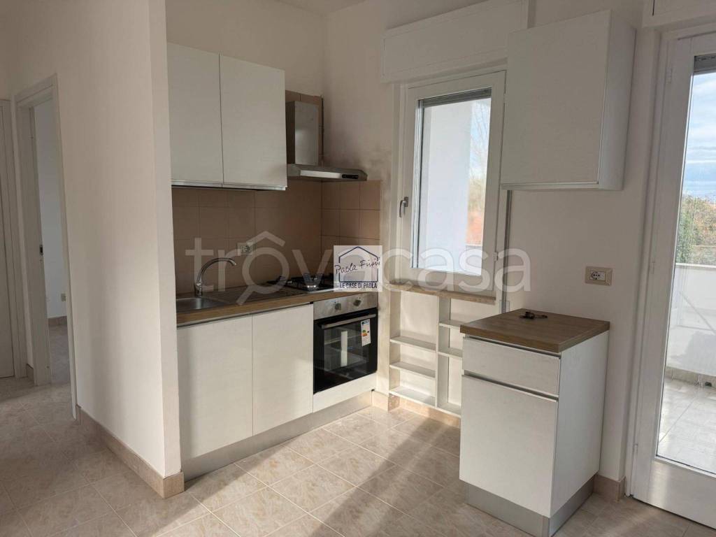 appartamento in vendita ad Ardea in zona Nuova California