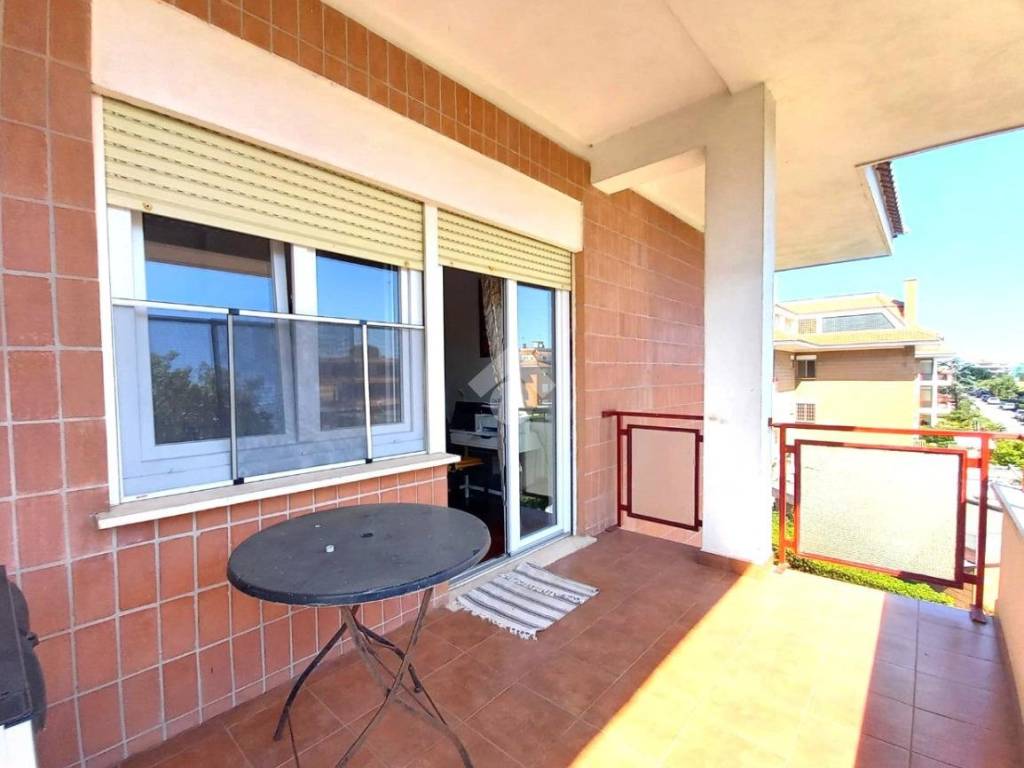 appartamento in vendita ad Ardea in zona Marina di Ardea