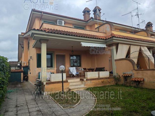 casa indipendente in vendita ad Ardea in zona Colle Romito