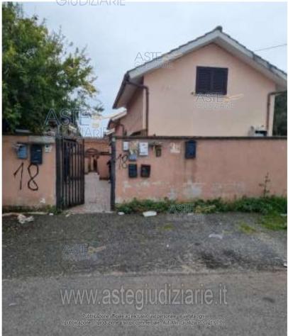 casa indipendente in vendita ad Ardea in zona Castagnola