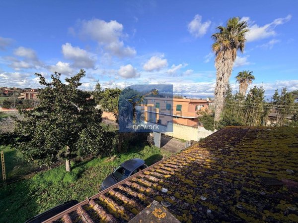 casa indipendente in vendita ad Ardea in zona Nuova Florida