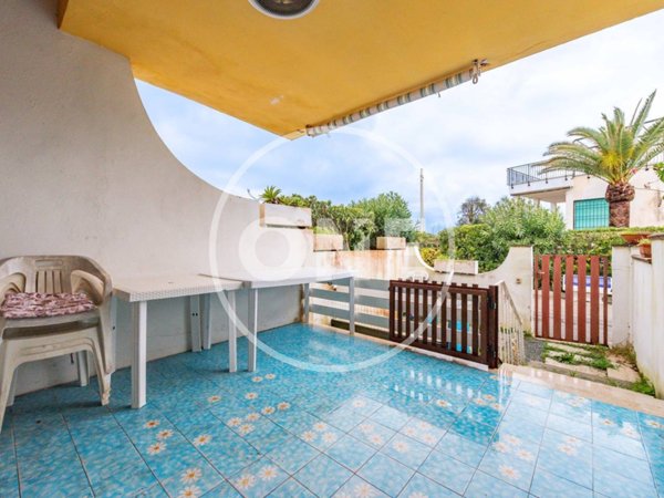 casa indipendente in vendita ad Ardea in zona Marina di Ardea