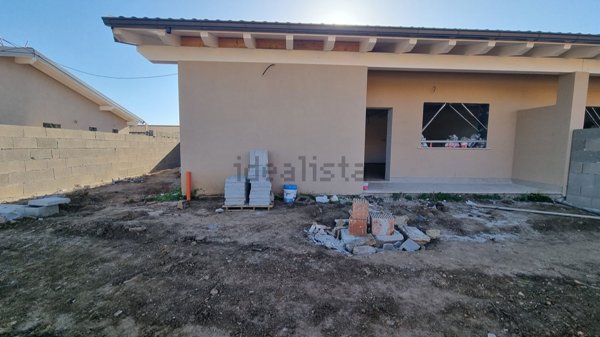 casa indipendente in vendita ad Ardea