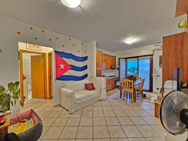 appartamento in vendita ad Ardea in zona Marina di Ardea