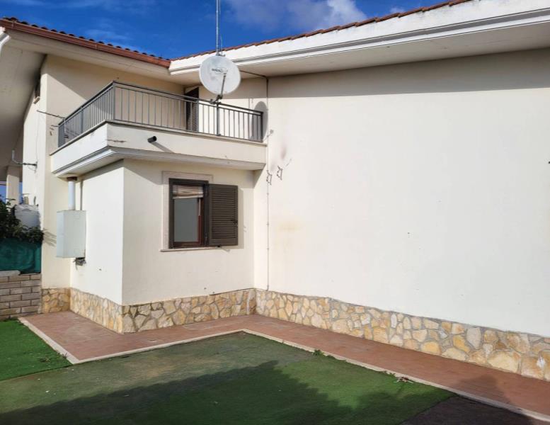 casa indipendente in vendita ad Ardea in zona Nuova Florida