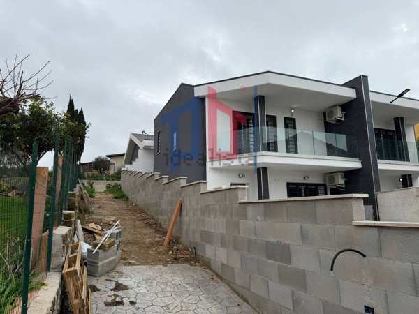 casa indipendente in vendita ad Ardea in zona Nuova Florida