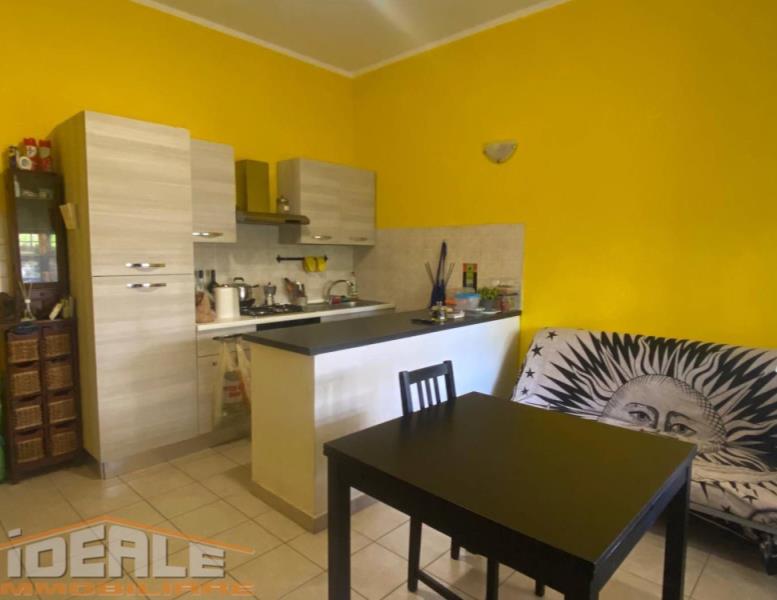 appartamento in vendita ad Ardea in zona Marina di Ardea