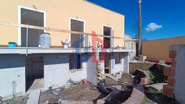 appartamento in vendita ad Ardea in zona Marina di Ardea