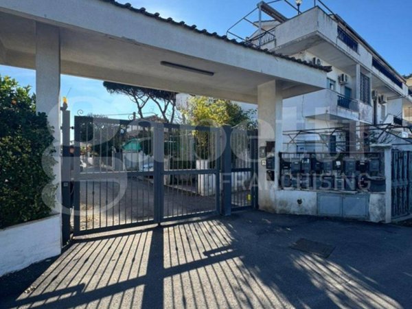 appartamento in vendita ad Ardea in zona Nuova California