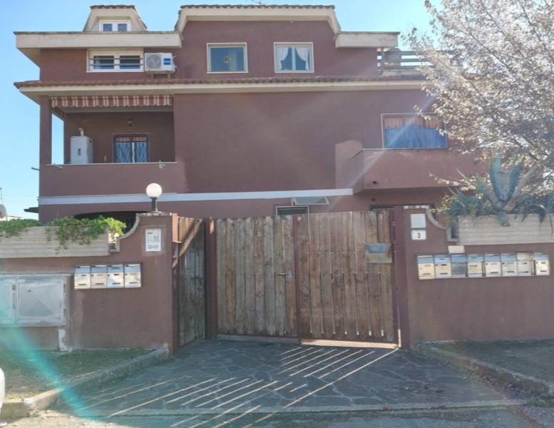 appartamento in vendita ad Ardea in zona Banditella