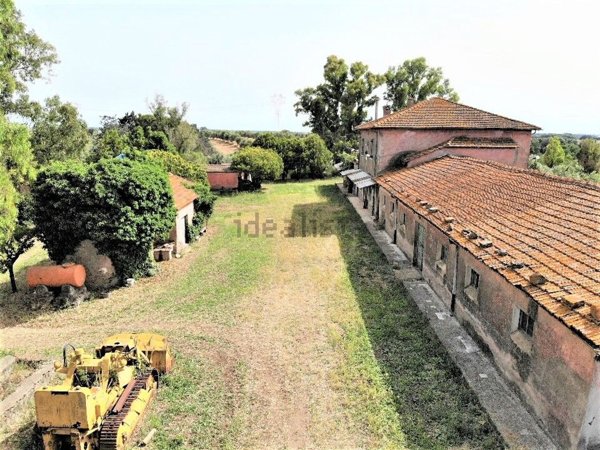 casa indipendente in vendita ad Ardea