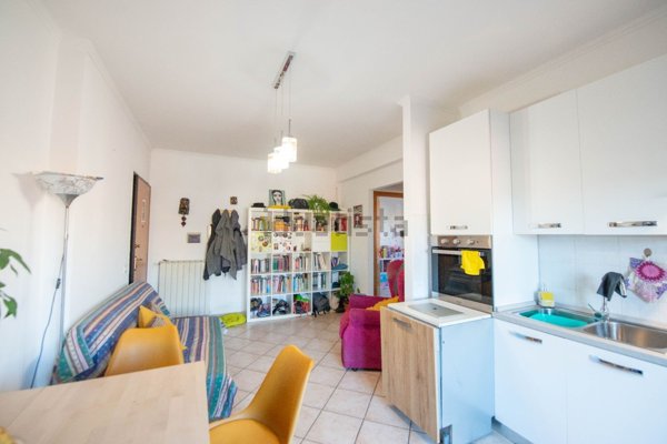 appartamento in vendita ad Ardea in zona Marina di Ardea