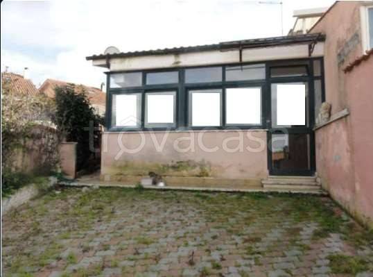 casa indipendente in vendita ad Ardea in zona Nuova Florida