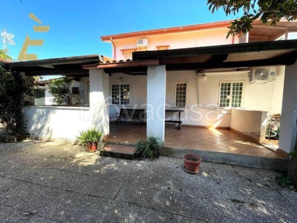 appartamento in vendita ad Ardea in zona Colle Romito