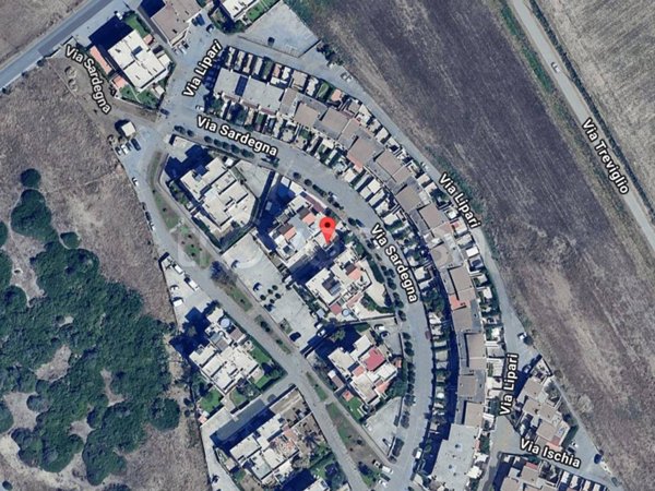 appartamento in vendita ad Ardea in zona Marina di Ardea