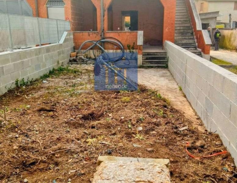 appartamento in vendita ad Ardea in zona Marina di Ardea