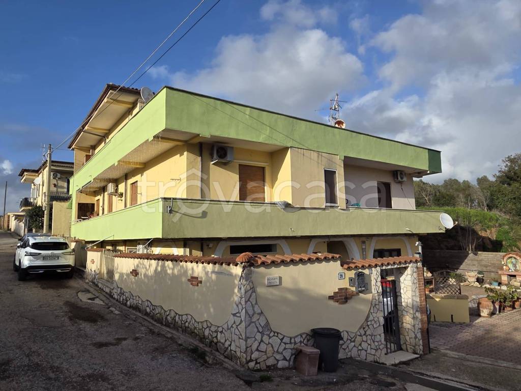 appartamento in vendita ad Ardea in zona Banditella