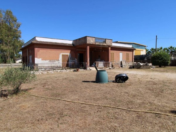 casa indipendente in vendita ad Ardea