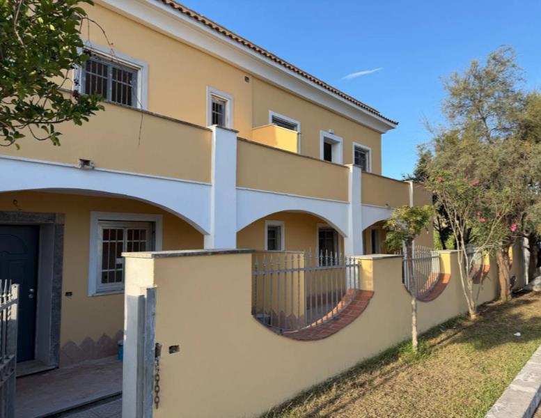 appartamento in vendita ad Ardea in zona Marina di Ardea