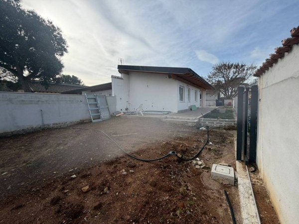 casa indipendente in vendita ad Ardea in zona Nuova Florida