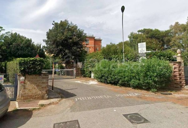 appartamento in vendita ad Ardea in zona Marina di Ardea