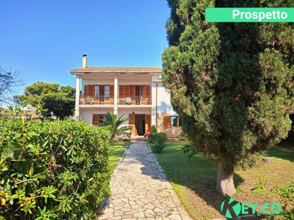 casa indipendente in vendita ad Ardea in zona Colle Romito