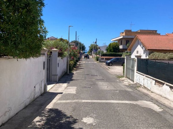 appartamento in vendita ad Ardea