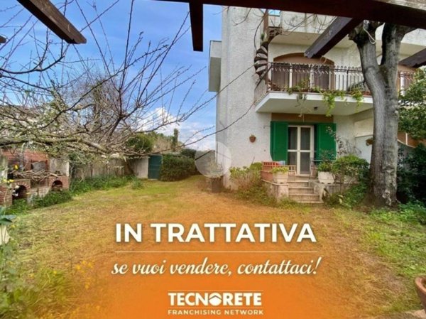 casa indipendente in vendita ad Ardea