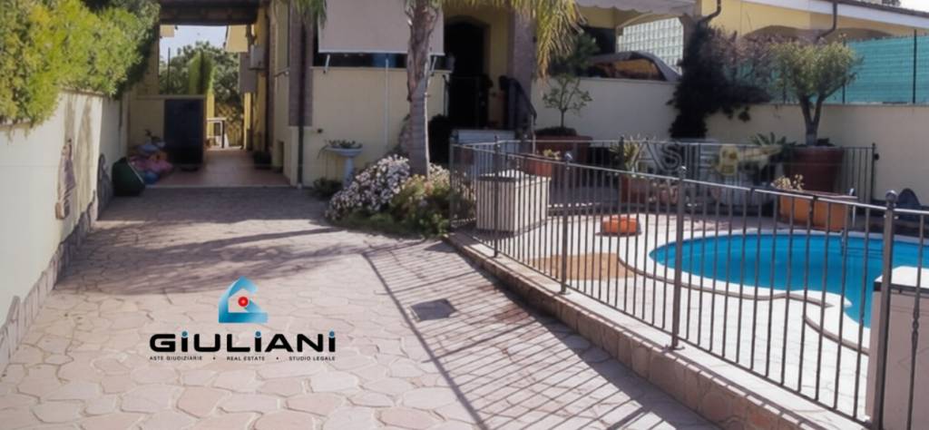 casa indipendente in vendita ad Ardea in zona Nuova Florida