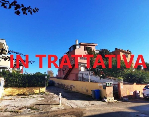 appartamento in vendita ad Ardea in zona Marina di Ardea