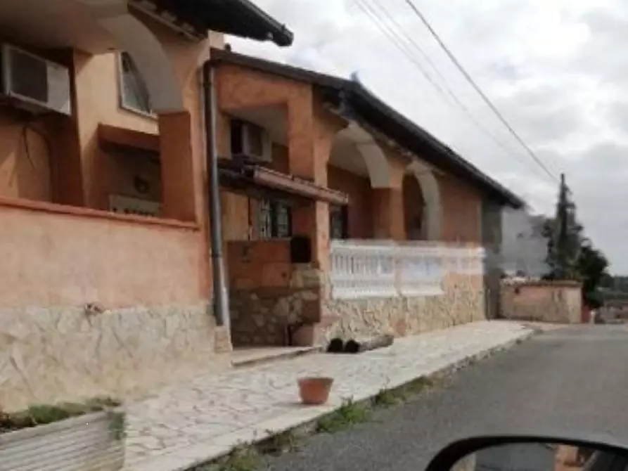 appartamento in vendita ad Ardea in zona Banditella