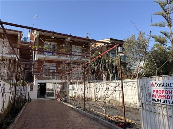 casa indipendente in vendita ad Ardea