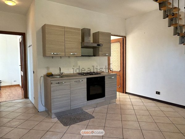 appartamento in vendita ad Ardea in zona Marina di Ardea