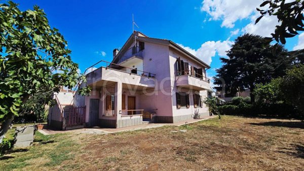 casa indipendente in vendita ad Ardea in zona Nuova Florida