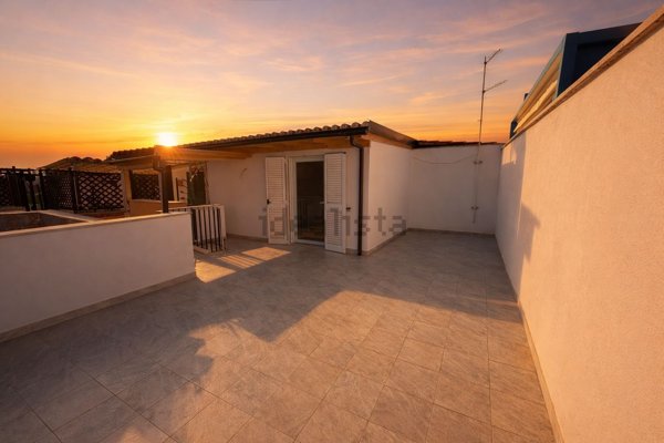 appartamento in vendita ad Ardea in zona Marina di Ardea