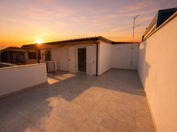 appartamento in vendita ad Ardea in zona Marina di Ardea