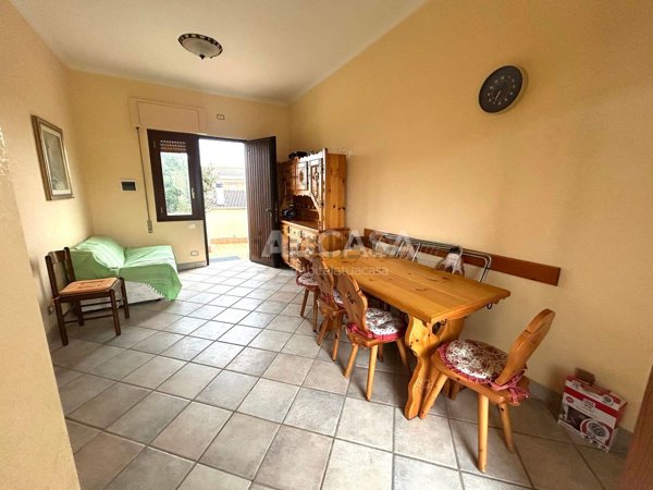 appartamento in vendita ad Ardea in zona Marina di Ardea