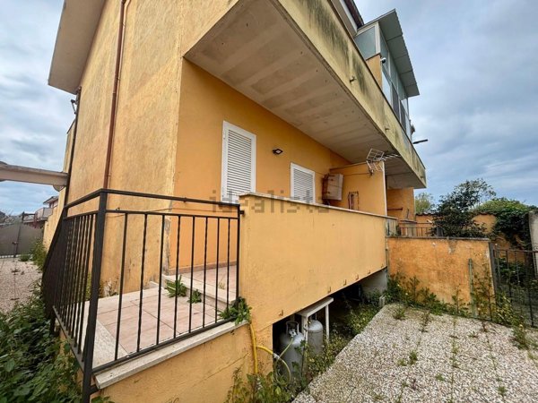 appartamento in vendita ad Ardea