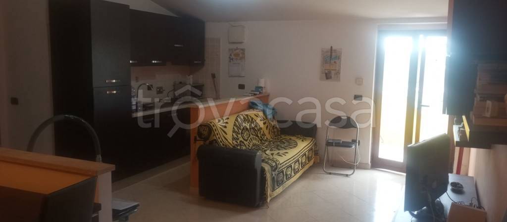 appartamento in vendita ad Ardea in zona Castagnola