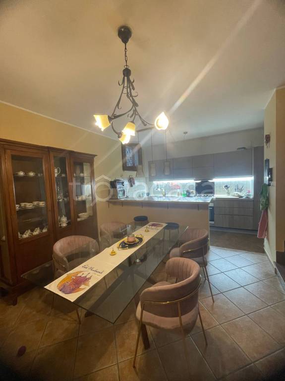 casa indipendente in vendita ad Ardea in zona Nuova Florida